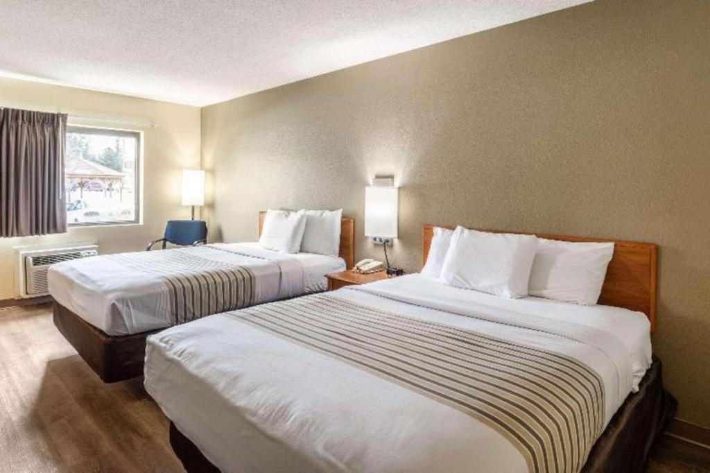 Econo Lodge Ithaca Zewnętrze zdjęcie